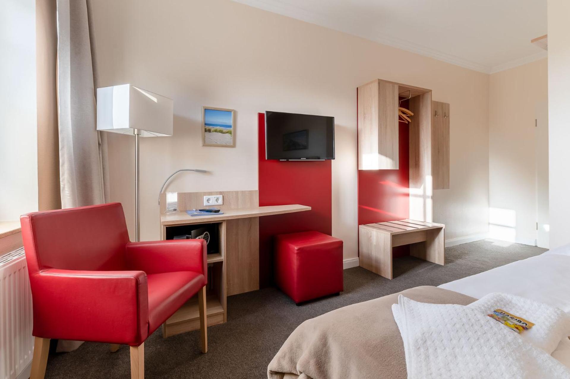 Nordsee-Hotel Hinrichsen フースム エクステリア 写真