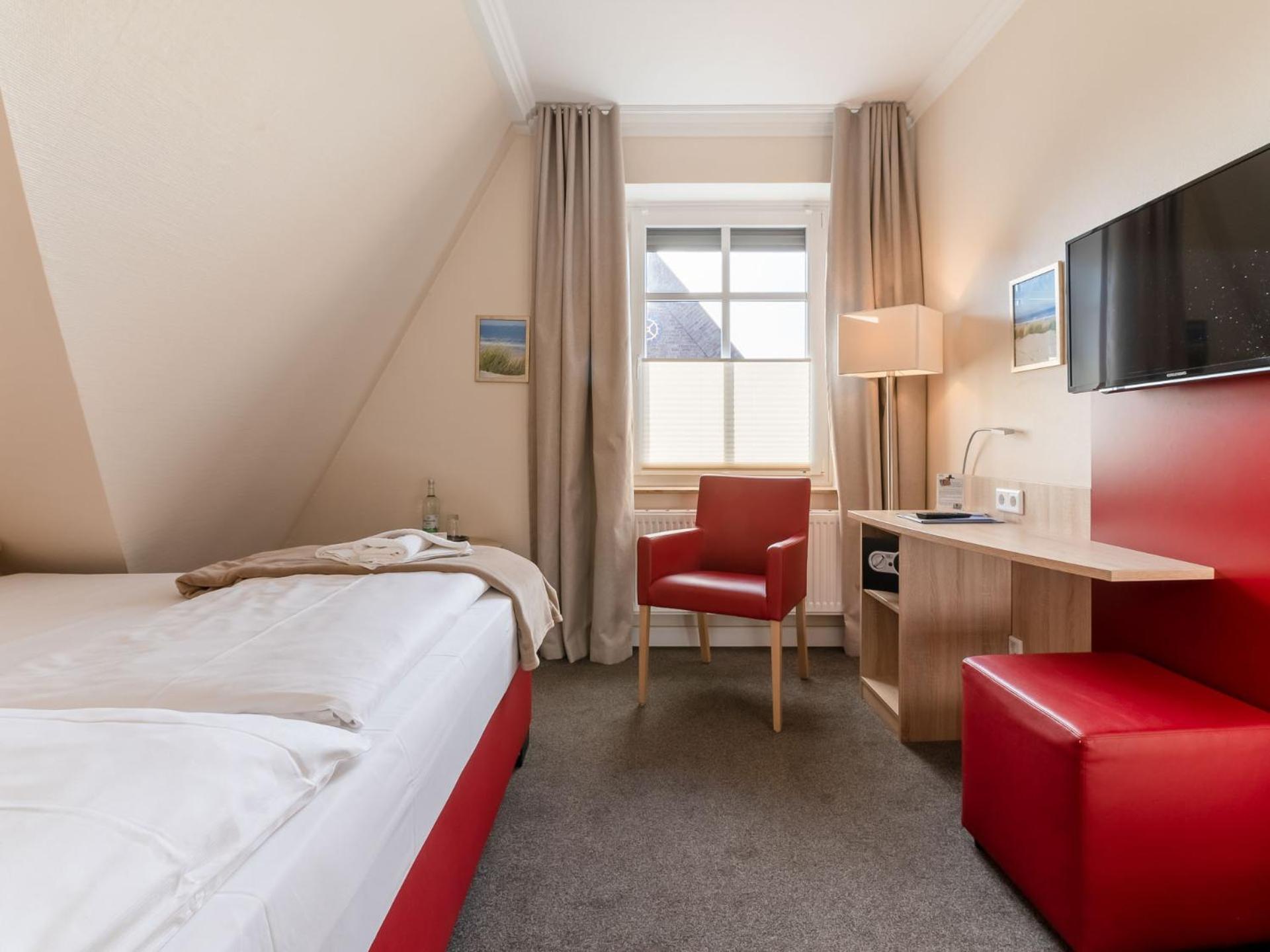 Nordsee-Hotel Hinrichsen フースム エクステリア 写真